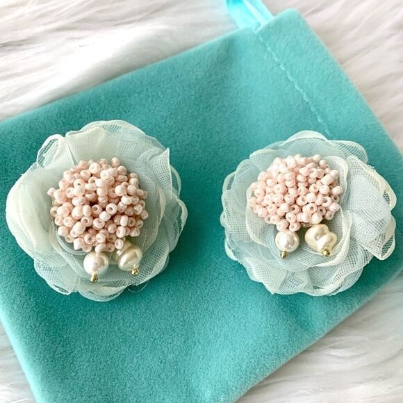 New gradient mesh flower with beaded earrings - Picture 8 of 14